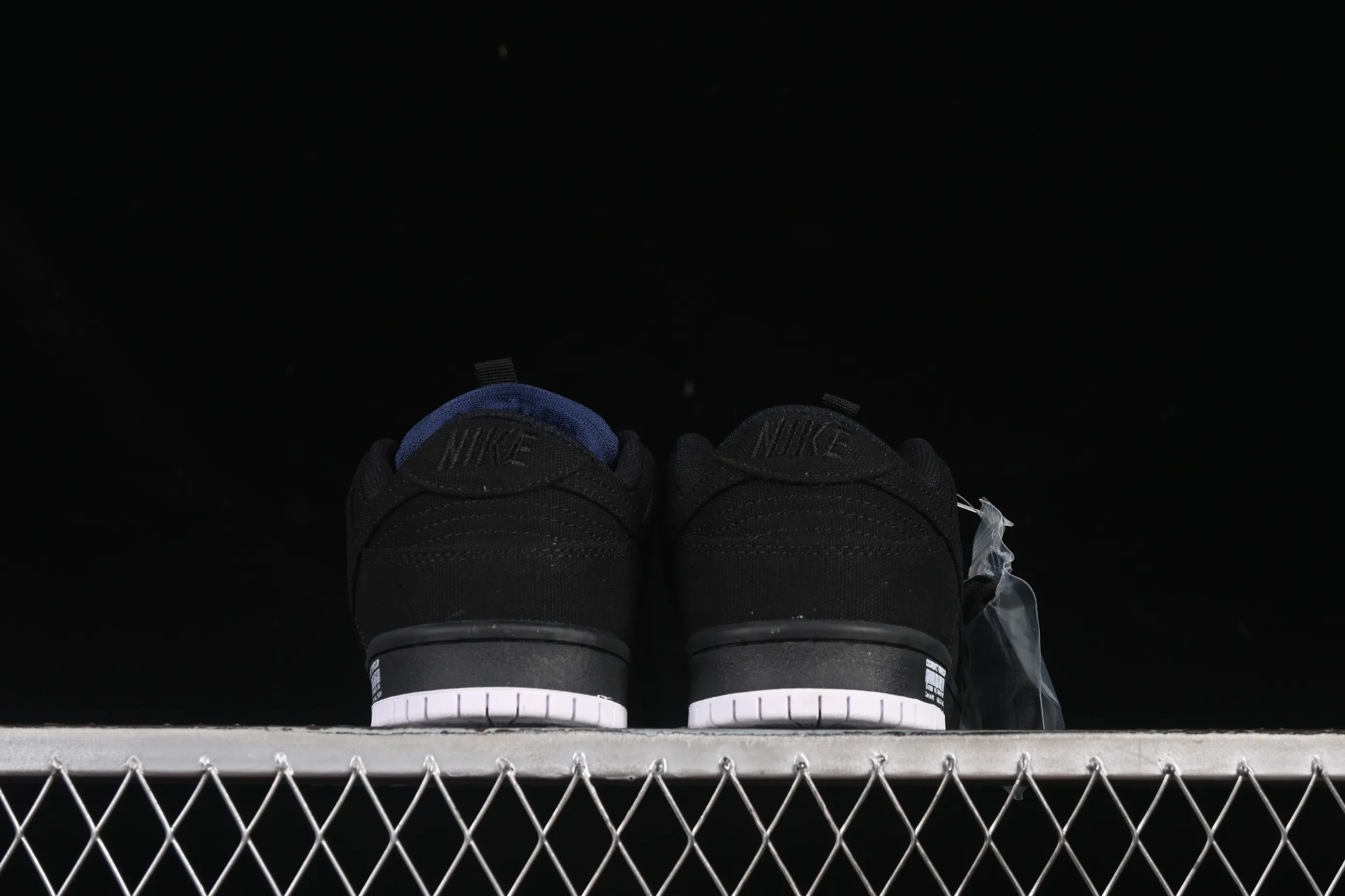 All Categories Nk SB Dunk Series Nk SB Dunk Low Low-top sneakers Nk SB Dunk Low Pro ISO Raw rubber black SB low-top sports and leisure sneakers CD2563-006